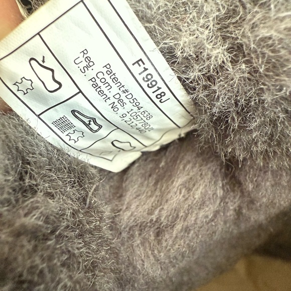 UGG Black Suede Gray Fur Lining/Trim Ankle Boots - Picture 12 of 13